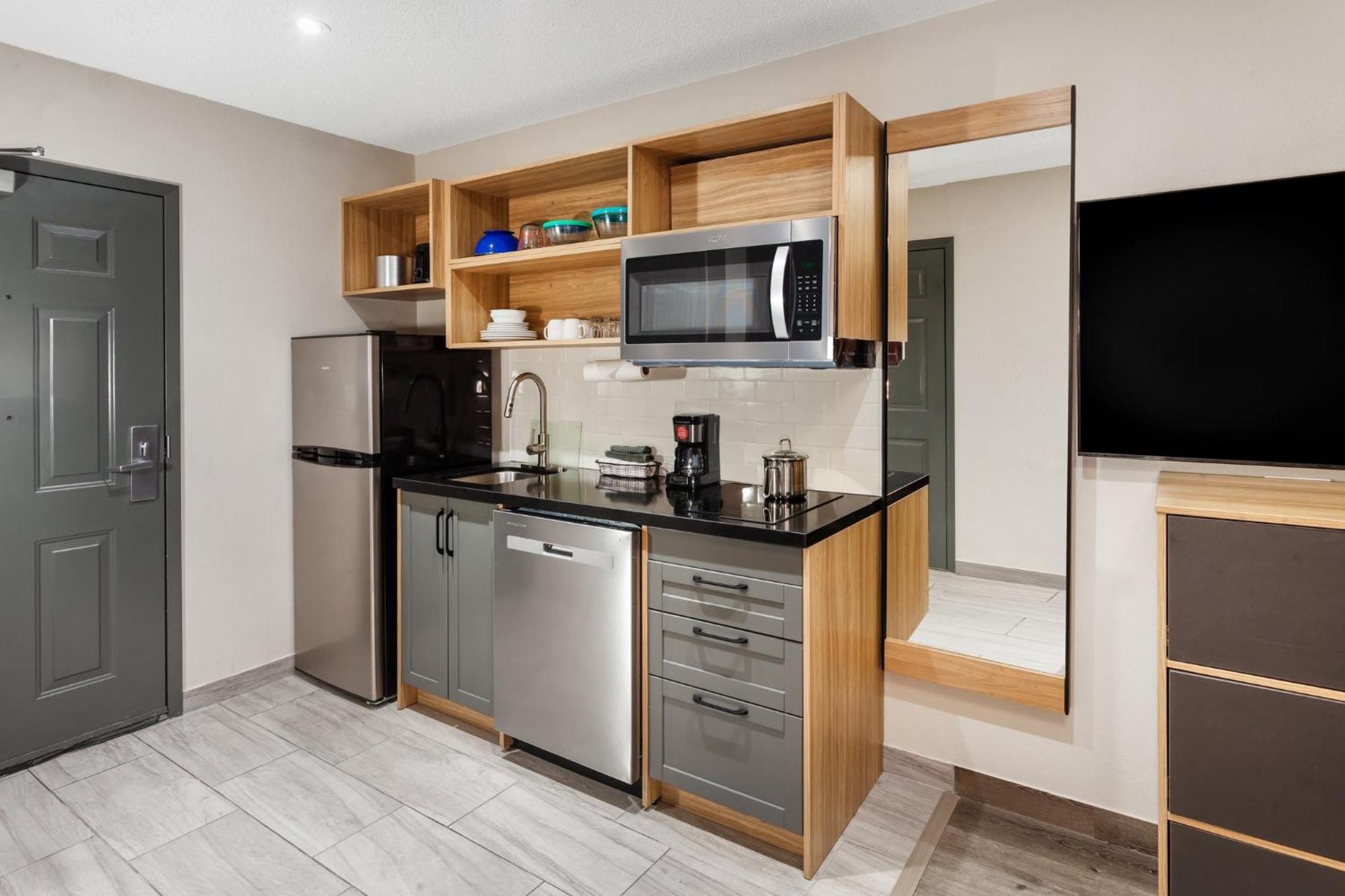 Candlewood Suites Harrisonburg By Ihg Екстер'єр фото