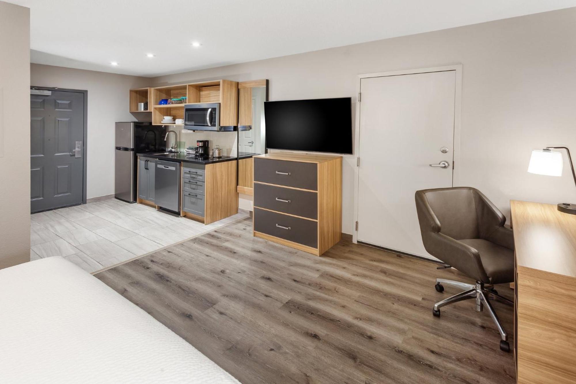Candlewood Suites Harrisonburg By Ihg Екстер'єр фото