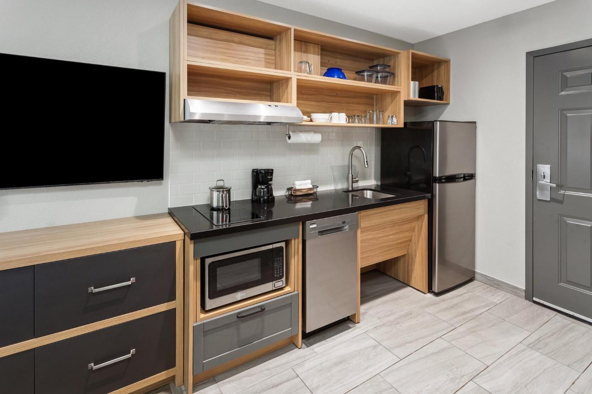 Candlewood Suites Harrisonburg By Ihg Екстер'єр фото