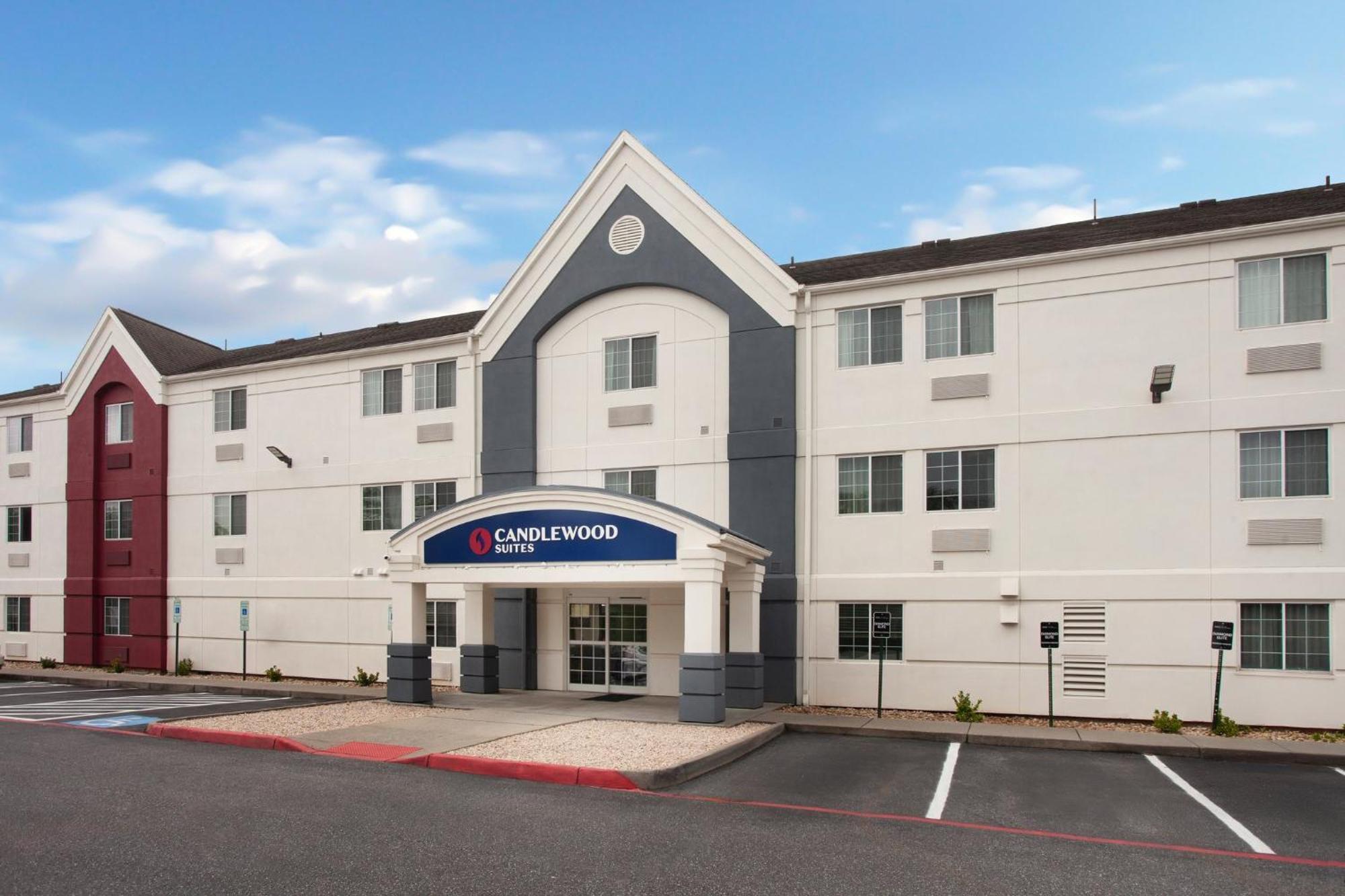 Candlewood Suites Harrisonburg By Ihg Екстер'єр фото