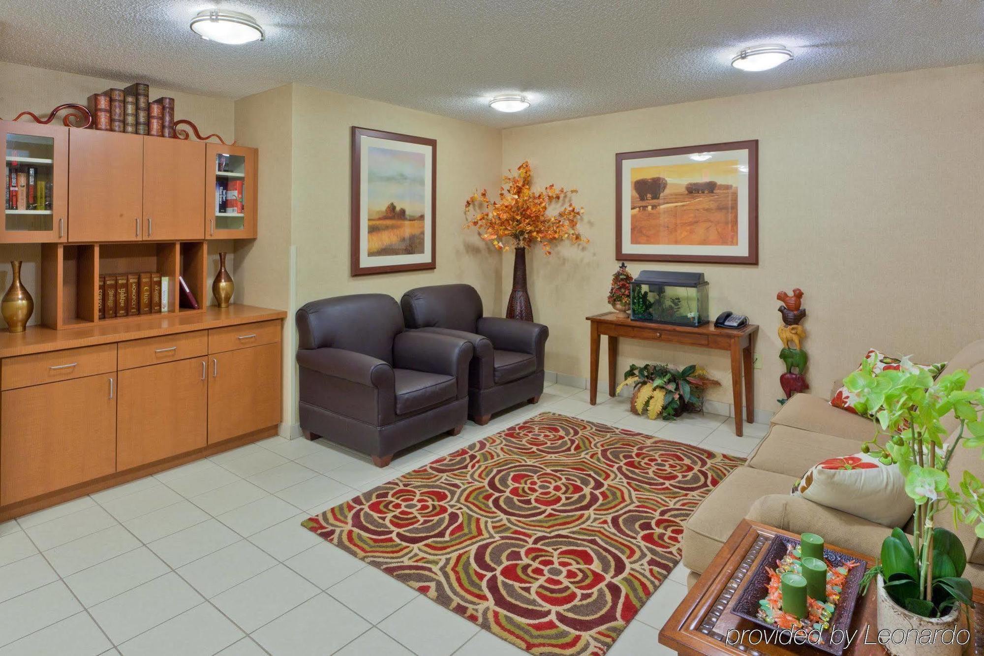Candlewood Suites Harrisonburg By Ihg Інтер'єр фото