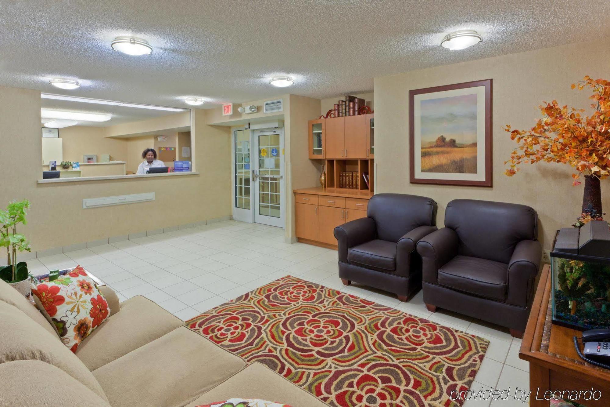 Candlewood Suites Harrisonburg By Ihg Інтер'єр фото