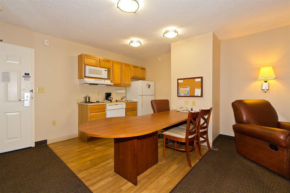 Candlewood Suites Harrisonburg By Ihg Екстер'єр фото